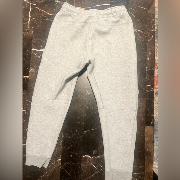 Nike Tech outfit - Picture 5 of 7